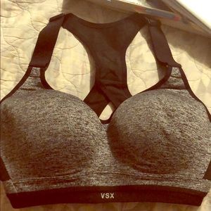 Victoria Secret Sport’s bra 34D